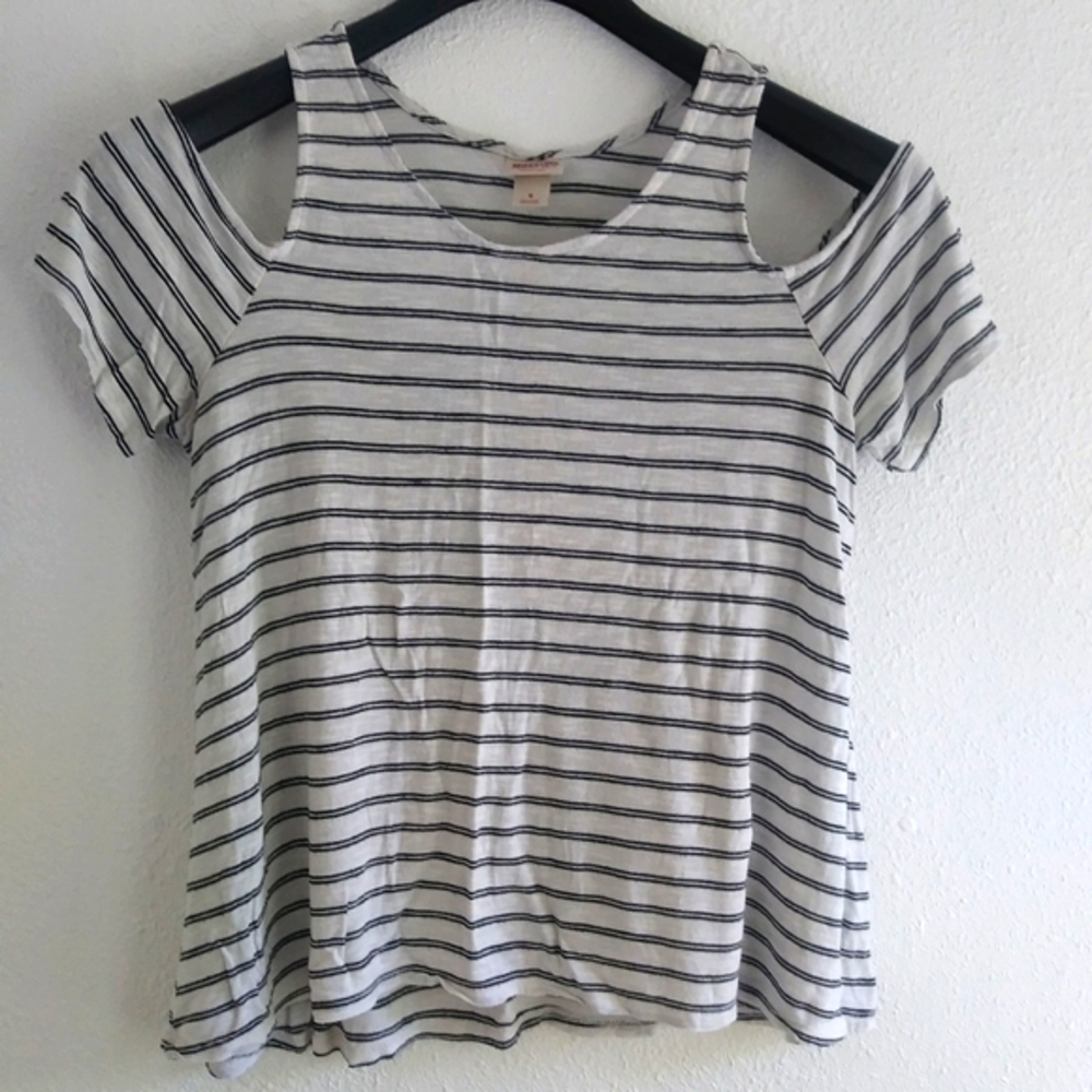 Mossimo Supply Co. Cold Shoulder Striped Top